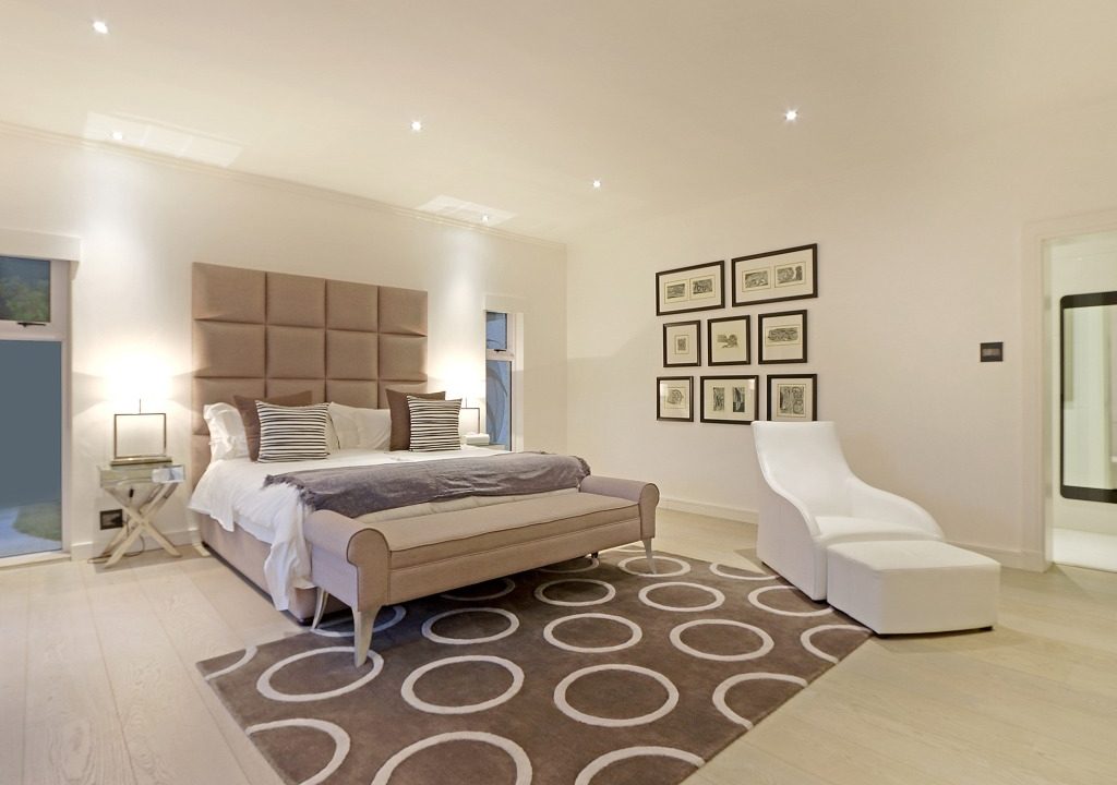 26-on-first-camps-bay-5cfa365fee360