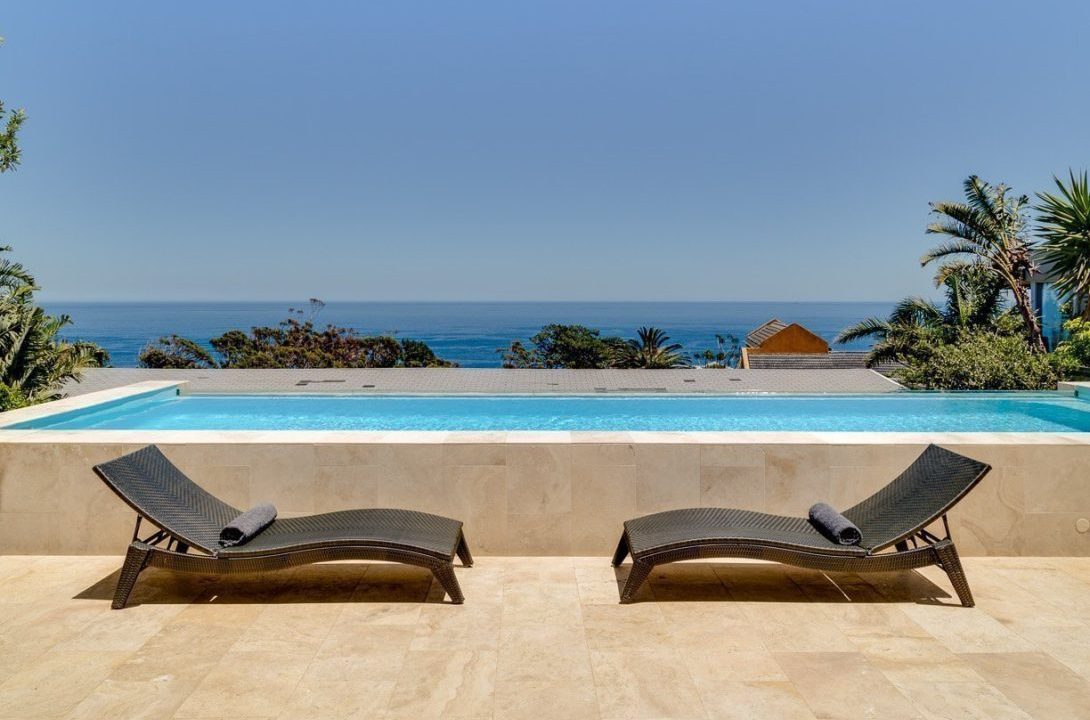 15-Ottawa-Villa-Camps-Bay-7-1090x750